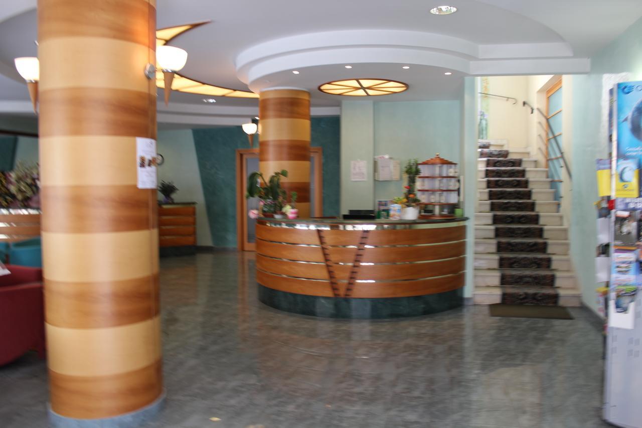 Hotel American Беллария-Иджеа-Марина Экстерьер фото